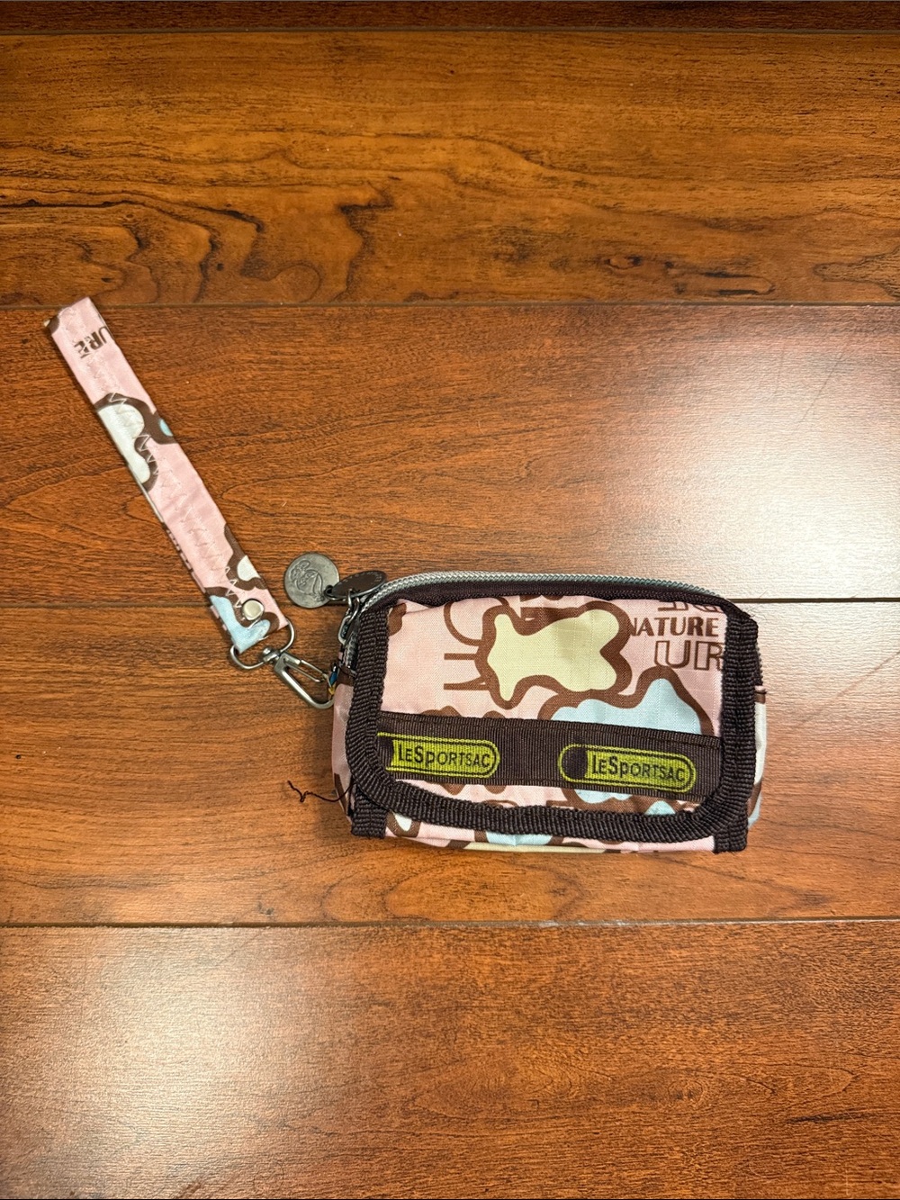 LeSportsac Wallet Wristlet Key Card Holder Wristlet Coin Pouch Hello Kitty Charm
